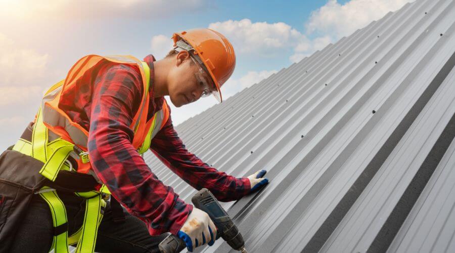 Expert new roof installation services in Chilton, TX